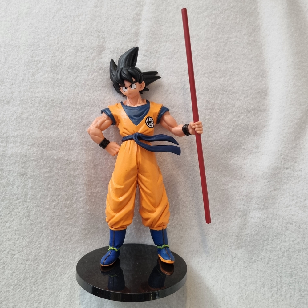 Dragon Ball Z Cartoon Goku Figure Car Study Table Desk Collectible Figural Toy